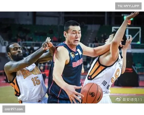 青岛崂山啤酒战绩出现波动 内线防守强度需进一步提升 青岛崂山啤酒战绩出现波动 内线防守强度需进一步提升